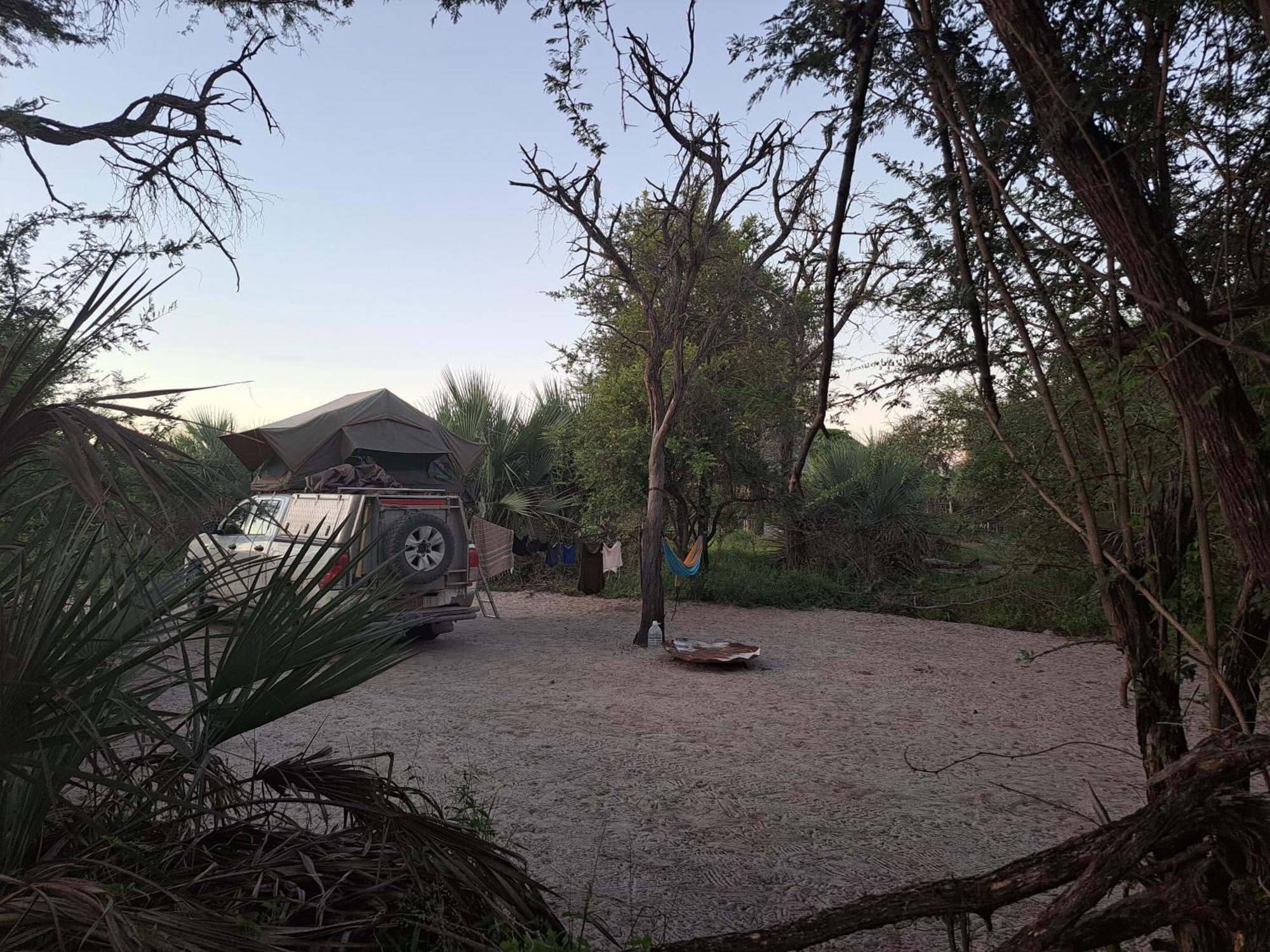 Semowi Lodge And Campsites Mirapene Exterior foto