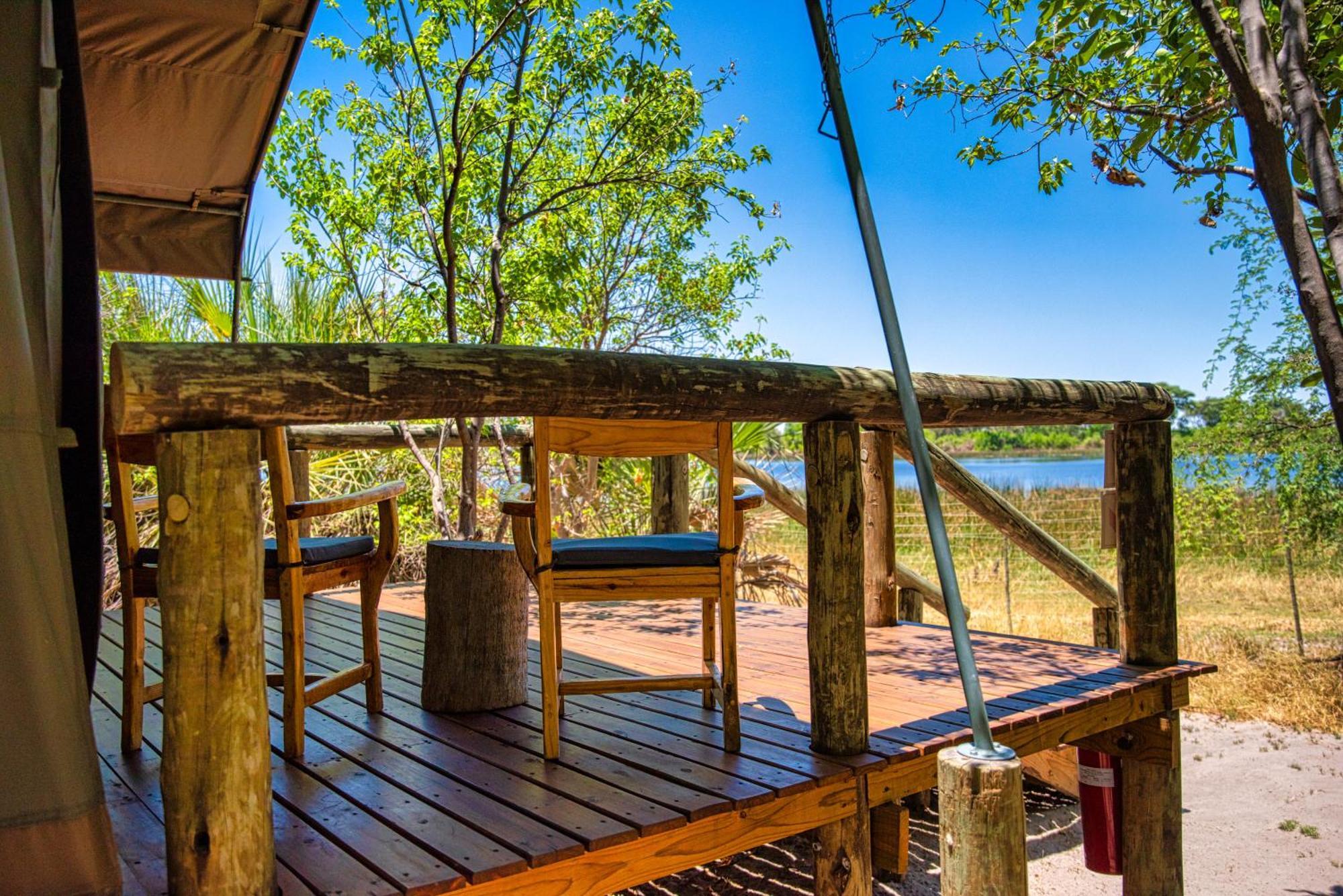 Semowi Lodge And Campsites Mirapene Exterior foto