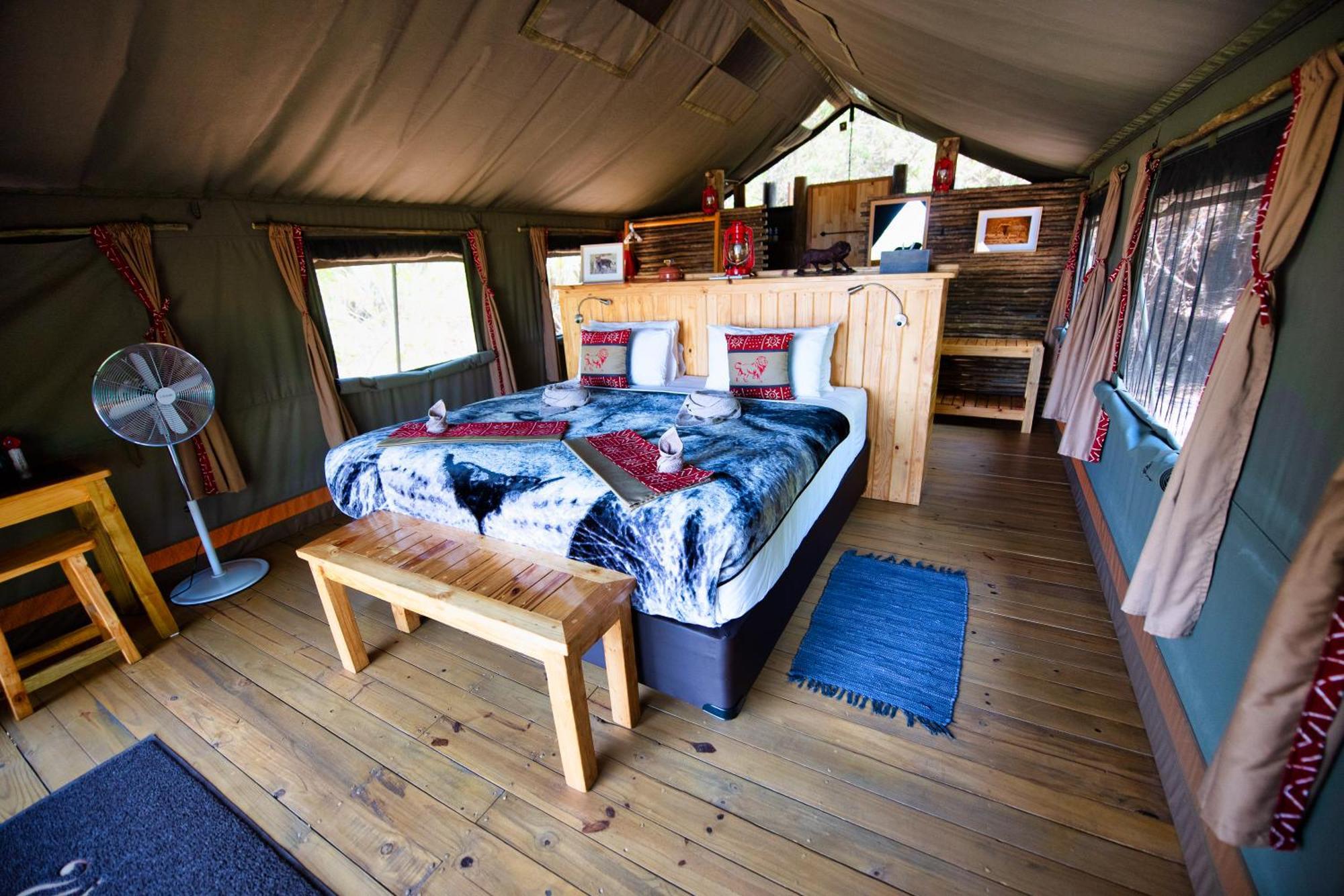 Semowi Lodge And Campsites Mirapene Zimmer foto